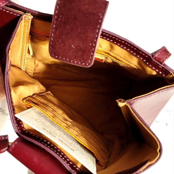NWOT HOBO Deep Berry/Merlot Suede & Leather Mini Sheila Wanderlust Lining - Picture 3 of 7